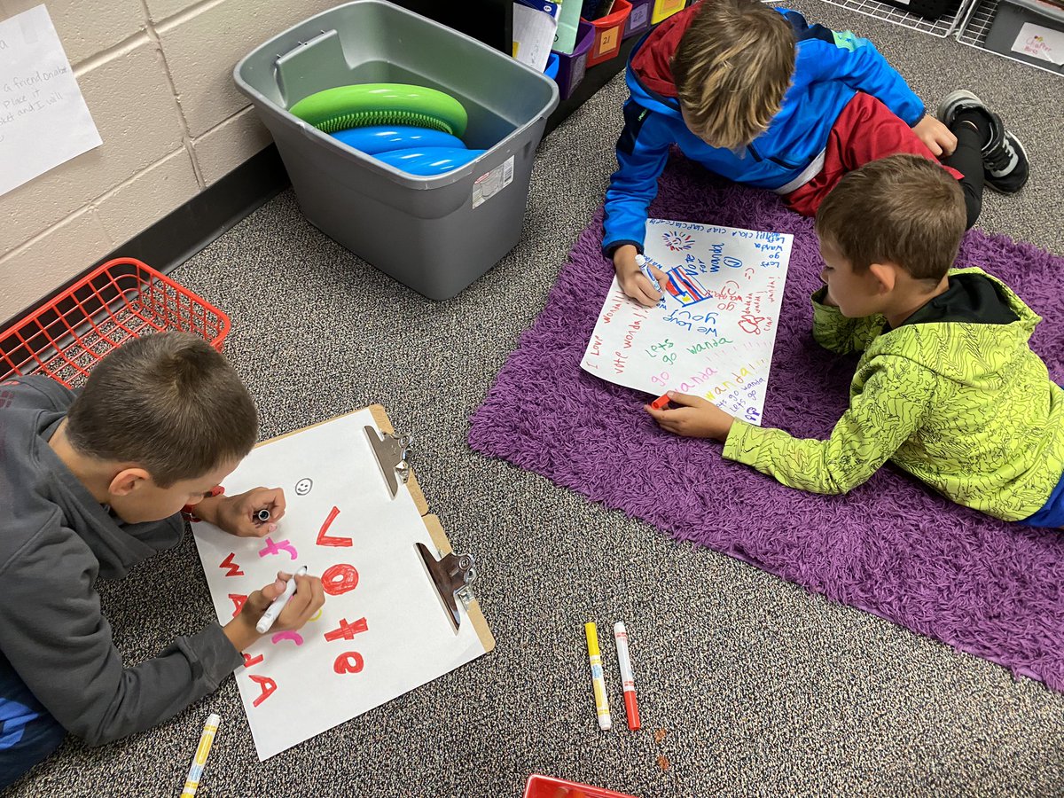 martinezteach's tweet photo. Learning about voting in the US, and voting on our own nominated candidates! #thegreatestparkside #1lisd https://t.co/TYlwZLbMeF