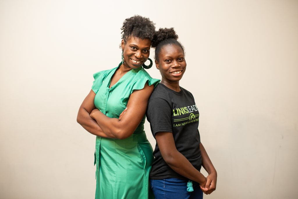 My beautiful and highly talented daughter will be my date this weekend for the 2nd Annual Green and Black Gala in High Point, NC. Support LINKS Leaders like her by becoming a sponsor of the fundraiser. Visit buff.ly/2O9ggzh to learn more.
Photo Credit: @vaysgantweddings