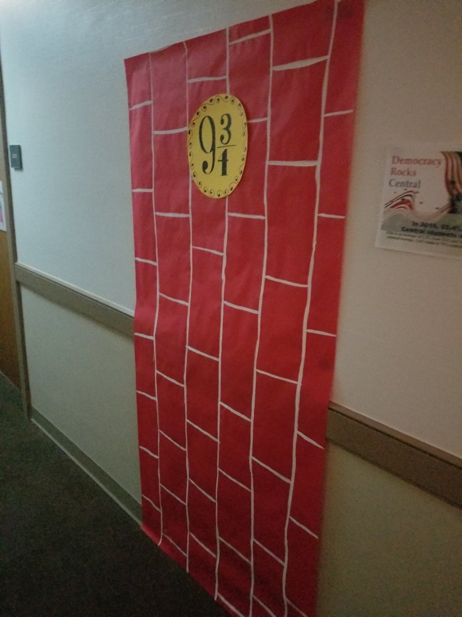 CentralResLife tweet picture