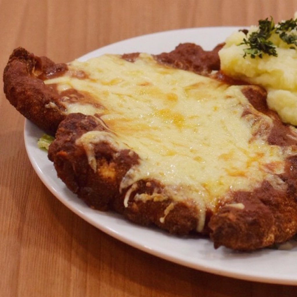 PanamaExtrema's tweet photo. #POLLO A LA PARMESANA😍
⠀⠀⠀⠀⠀⠀⠀⠀⠀
Te prometemos que es extremadamente delicioso... y si no nos crees... que todo ese #QUESO DERRETIDO hable por ellos 😏✌🏻 @digapolloc.a 💛
⠀⠀⠀⠀⠀⠀⠀⠀⠀
#DigaPollo #Maracay #MaracayCity #InstaFood https://t.co/xXjle4N7uX