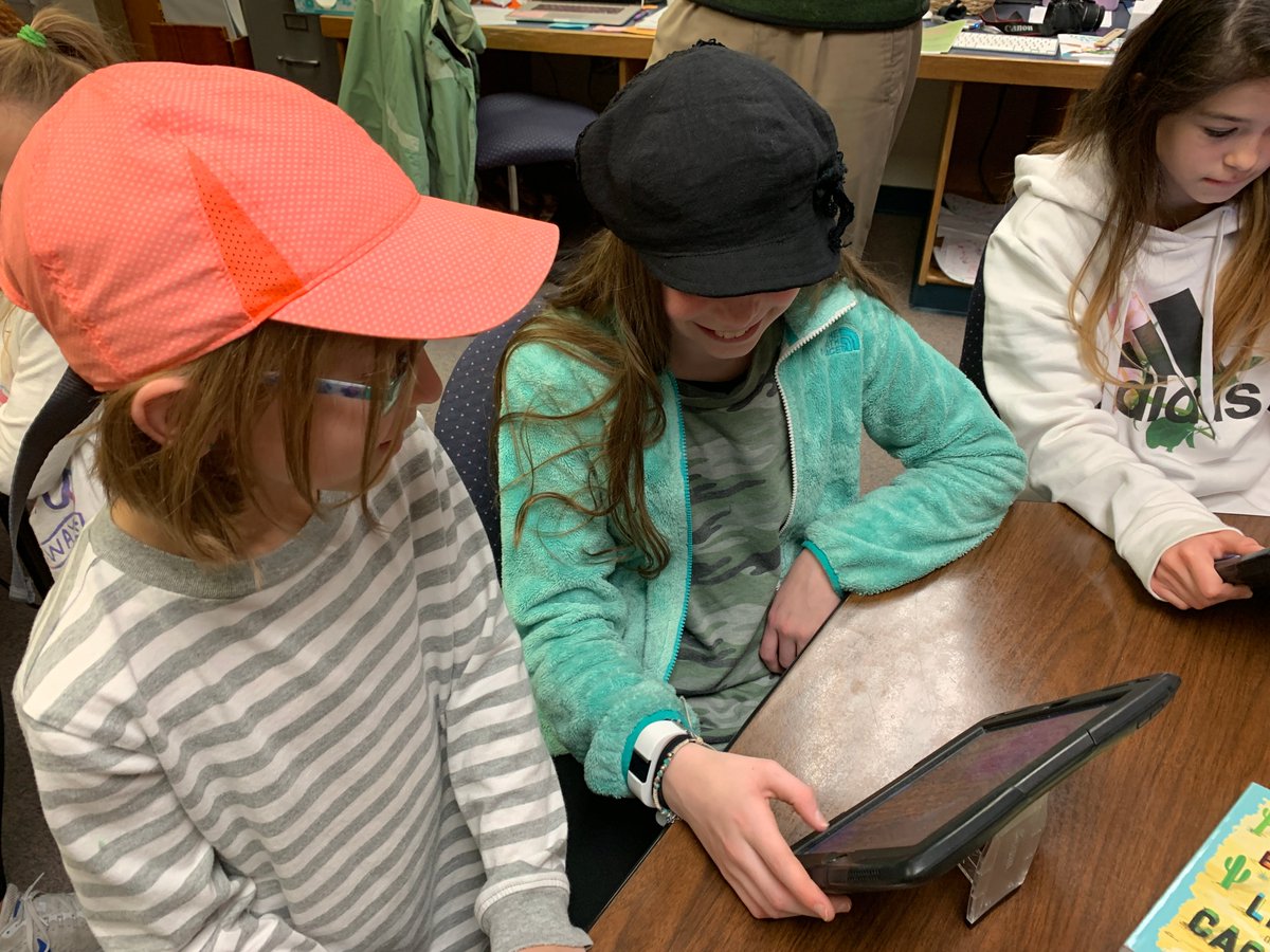 techytamara's tweet image. This project just got REAL for my 6th Graders! They met their 1st/2nd Grade clients &amp;amp; got the scoop on the monsters they are digitizing! What a partnership! @InmanSchools @coachpilly @regehr_kelli #DriveStudentSuccess #MultiAgeLearning