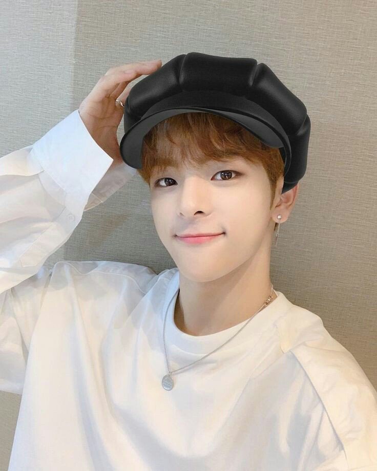 fabinnie1's tweet photo. #BangChanBestLeader
#BringBackWoojin
#nineornone
#WeLoveYouWoojin
@Stray_Kids 
💙 https://t.co/xM1keJg2Ms