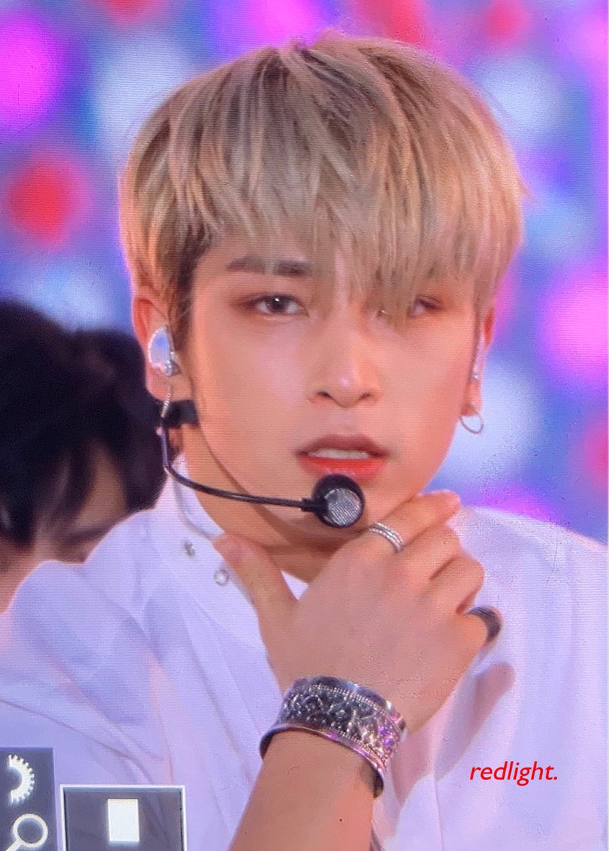noface_noidol's tweet photo. 389. 엑스원 이한결 https://t.co/cUSBRW0w1F