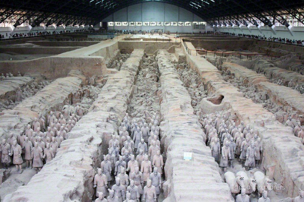 GoodLifeXplorer's tweet photo. The Terracotta Warriors are a must see attraction in Xian, China. #terracotta #Army #warriors #terracota #Xian #China #forkids #Travel #thingstodoin #culture #destinations #tips #photography #itinerary #bucketlists #photos #pictures https://t.co/AThERdD5Zx https://t.co/auAt4omOYE