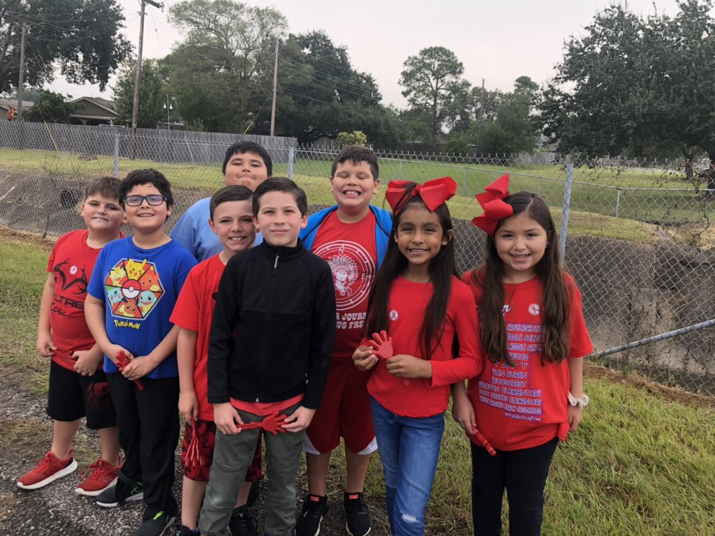 lanclos3tribe's tweet photo. #tafttribe #pngproud #wearedrugfree https://t.co/hkaj32hDor