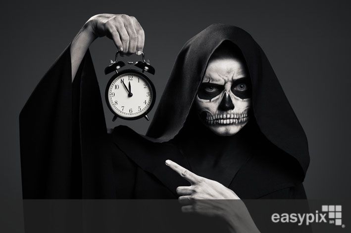 easymediabank's tweet photo. Está chegando a hora do Halloween!©Fotosearch / Easypix Brasil #easypixbrasil #easypix #horror #bancodeimagens #editorial #publicidade #diadasbruxas #amorte #makerealista #makeup #fotografia #gotico #happyhalloween https://t.co/eXjVIhWzfq