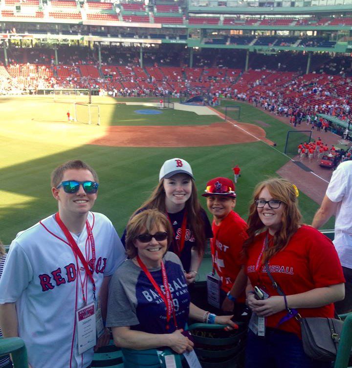 BigLeagueTours's tweet photo. SWEEEET CAROLINE... (Bum bum bum!) Join us and see the #RedSox at #FenwayPark in on a 2020 #BaseballTour.
https://t.co/zoC0QuGdKE https://t.co/yFM1tdBHlo
