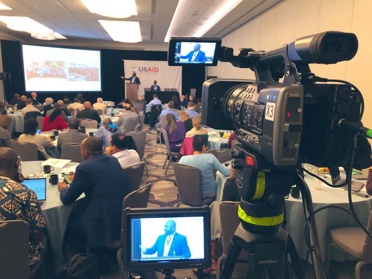 LIVE NOW: Tune into a discussion on lessons from different #resilience approaches, interventions, &amp; collaborative efforts in stable &amp; fragile African states, hosted in partnership with <a href="/africaleadftf/">Africa Lead</a>, <a href="/USAIDKenya/">USAID Kenya</a>, and @USAIDEastAfrica. Livestream ➡️ youtu.be/E7wIeFJifRQ