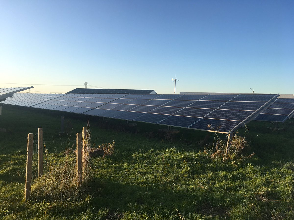 SHRECproject's tweet photo. We visit interesting local #sustainable initiatives on renewable energy like small windmills of Winsum Duurzaam, the collective @Energie_VanOns and the solar park @GrunnegerPower https://t.co/YhVjHLmsM0
