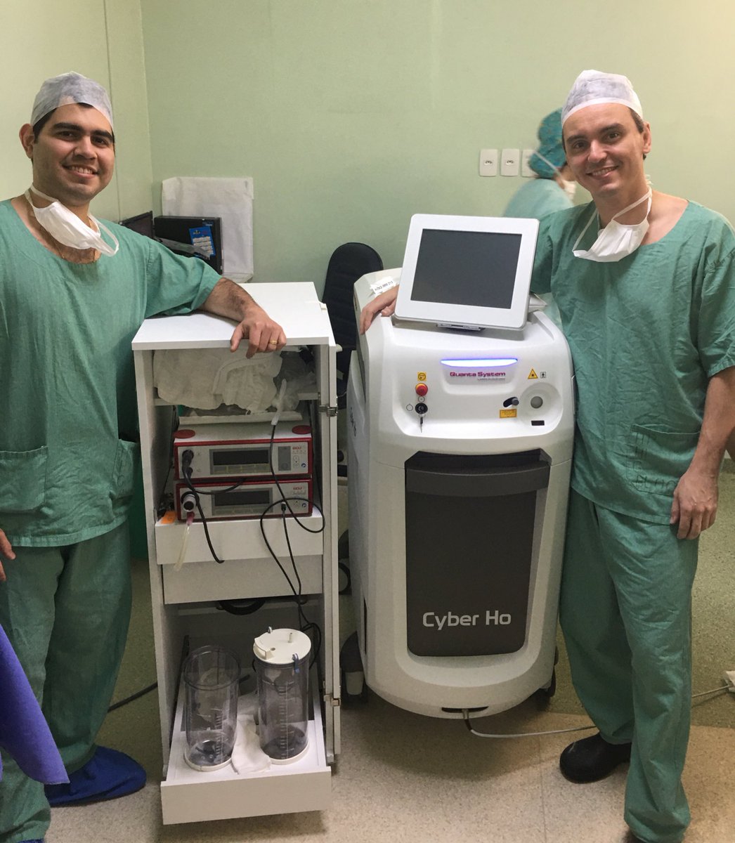 FCAFigueiredo's tweet photo. @thiagocmourao Nice to have you here in Caxias do Sul, @thiagocmourao!
With my new toys HoLEP is even more fun: #PIRANHA #QUANTALASER https://t.co/3tfy50tyuk