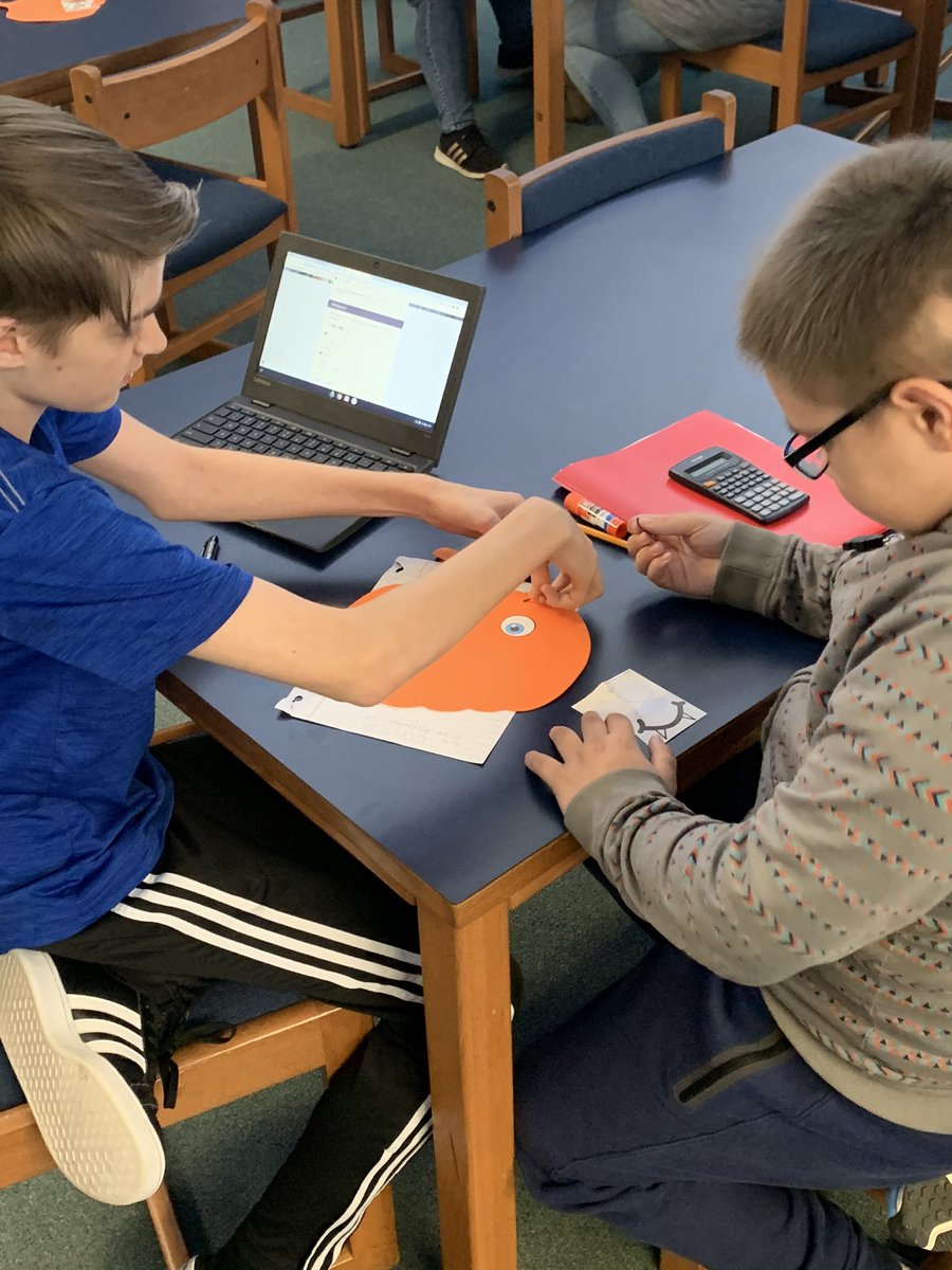 dmsdcps's tweet image. Mr Kaufman’s class is doing a review for their next assessment by answering correctly to build a spooky pumpkin. #DmsLib #MustBeSuccessful