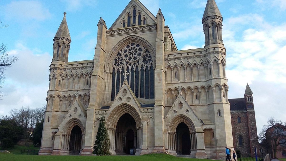 Come and join us at St. Albans Cathedral Sunday 3rd November 🎼😃 #singingfordementia