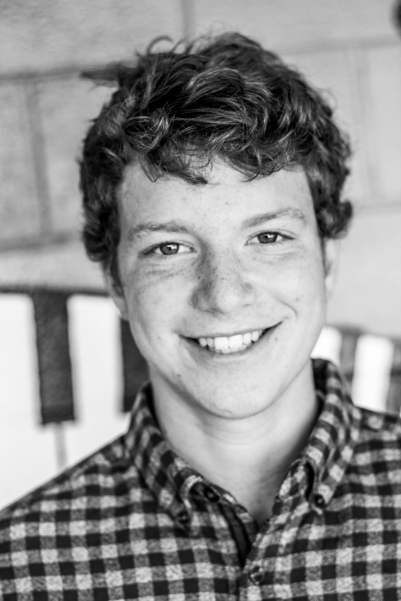 TEDxYouthPHS1's tweet photo. Riley Savastano
TEDxYouth@PHS Speaker
PHS Class of 2020
"Lessons Learned Outside The Classroom"
#hiddenamongus
#TEDxYouthPHS
#hornetpride
#lessonslearnedoutsidetheclassroom https://t.co/Sb5hNfeC8A