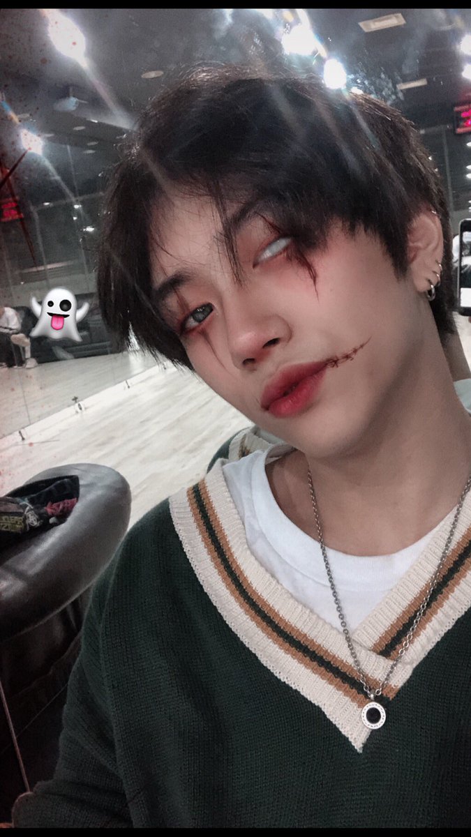 TRCNG_official's tweet image. 할로윈이넹 🎃