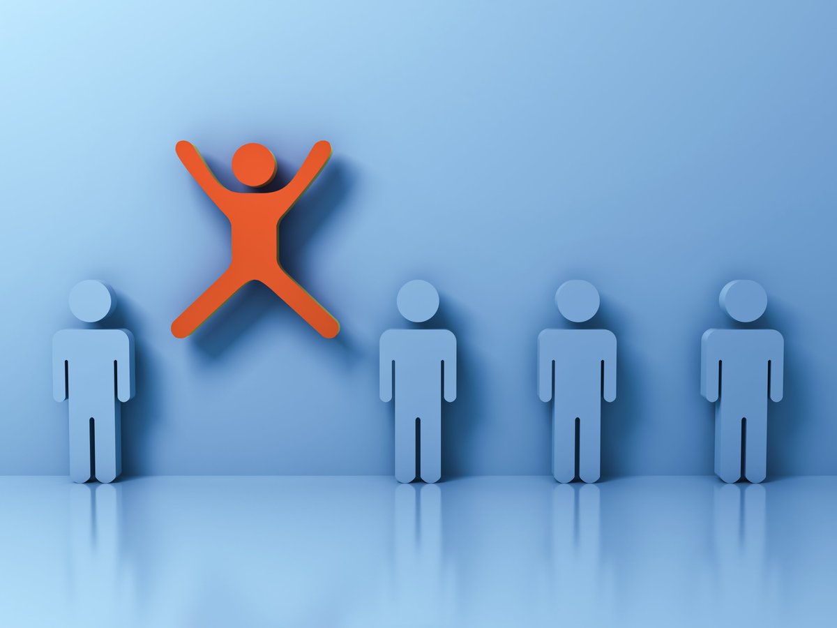 Shortlist for Standout Individual sponsored by <a href="/UlsterCarpets/">Ulster Carpets</a> 

Lauren Wright - <a href="/MeAndMrsJonesNI/">Me & Mrs Jones</a> 
Paul Toner - <a href="/ShellevenHouse/">Shelleven House</a> 
Laura Caskey - <a href="/MeAndMrsJonesNI/">Me & Mrs Jones</a> 
Bernadette Hilton - <a href="/BalmoralBelfast/">BalmoralHotelBelfast</a> 
Michael Mangel - @KilleavyE 
Nicole Coyle - <a href="/BalmoralBelfast/">BalmoralHotelBelfast</a> 

#nihotelawards