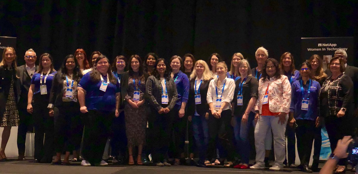 NetApp's tweet image. THIS is how you get the final day of #NetAppINSIGHT started right! 👏🏻 #NetAppWIT