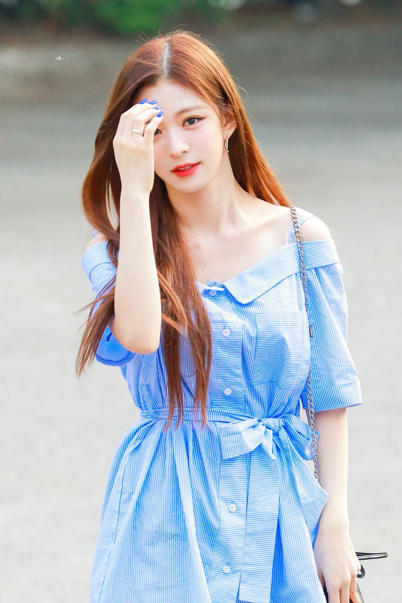 fromis_9のチェヨンデビューから11キロも痩せたなんて普通にすごくない