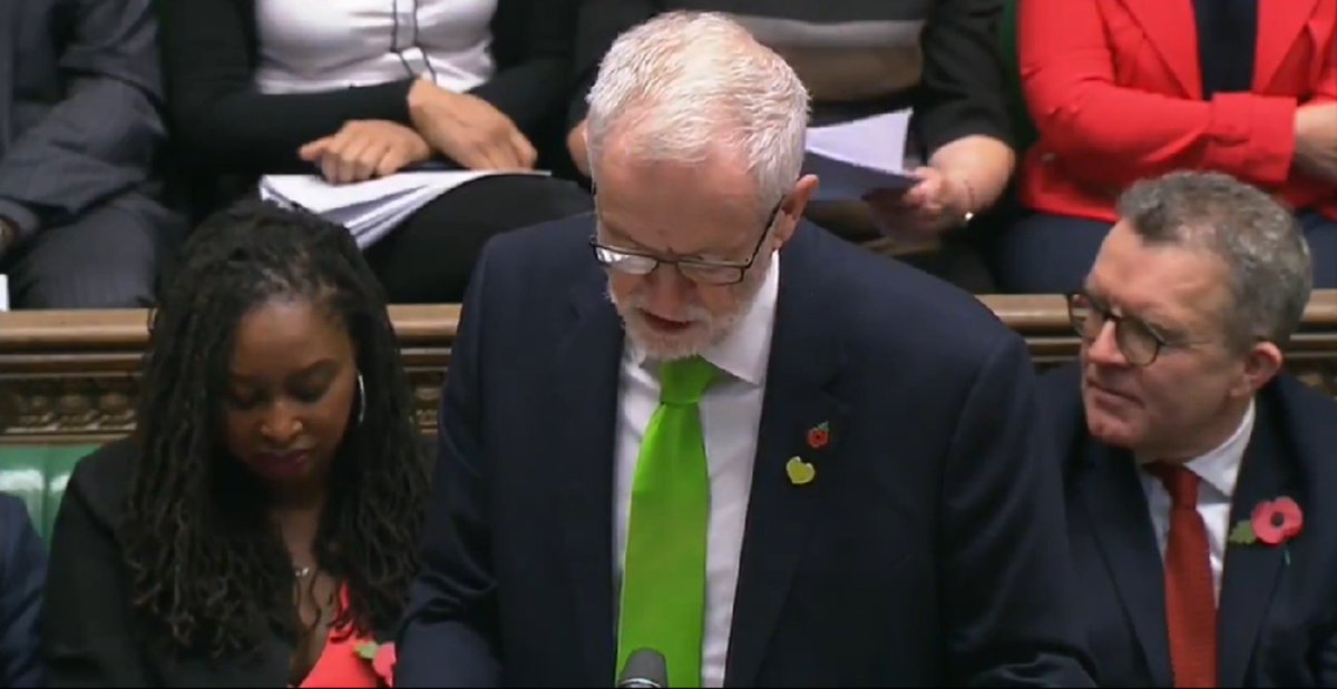 Thank you Jeremy Corbyn for wearing a Green tie for Grenfell at todays #PMQs
#GrenfellReport #GrenfellNeverAgain #Corbyn #Grenfell 
Shame on the mocking Tory MP's ...