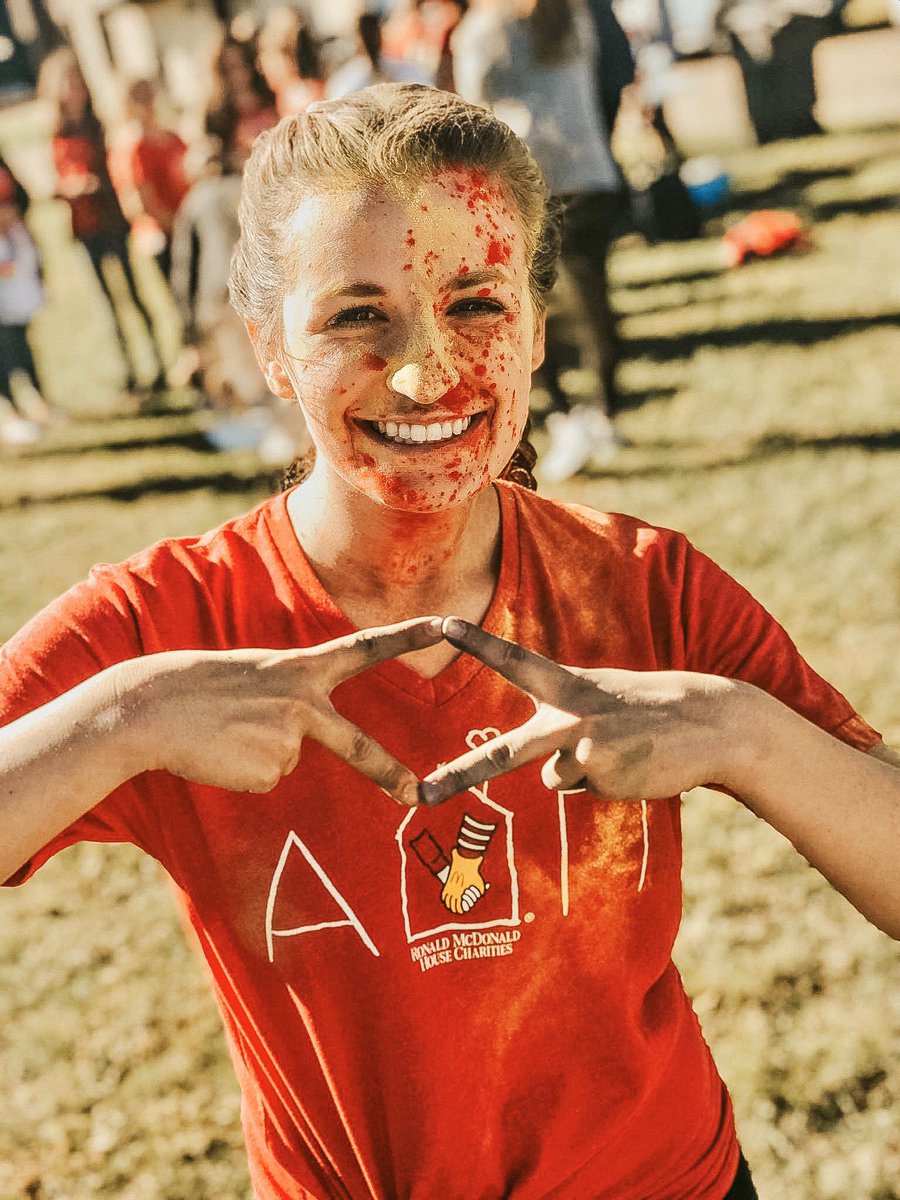adpilovesRMHC's tweet photo. the house that love built, the house that ADPi supports. 

here’s to 40 years with the Ronald McDonald House!!!🤩❤️💛 #adpilovesRMH #happyanniversary https://t.co/kcJwqJzN0r
