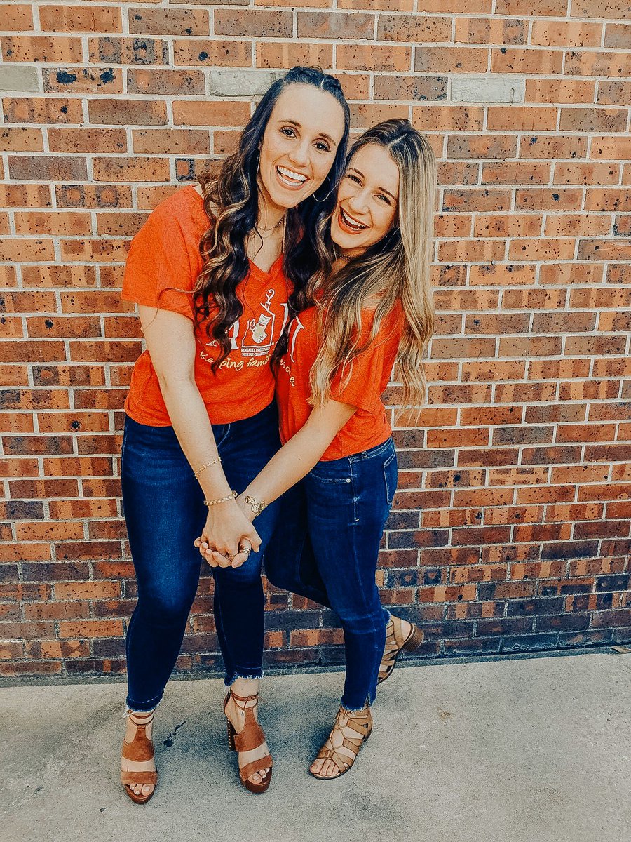 adpilovesRMHC's tweet photo. the house that love built, the house that ADPi supports. 

here’s to 40 years with the Ronald McDonald House!!!🤩❤️💛 #adpilovesRMH #happyanniversary https://t.co/kcJwqJzN0r
