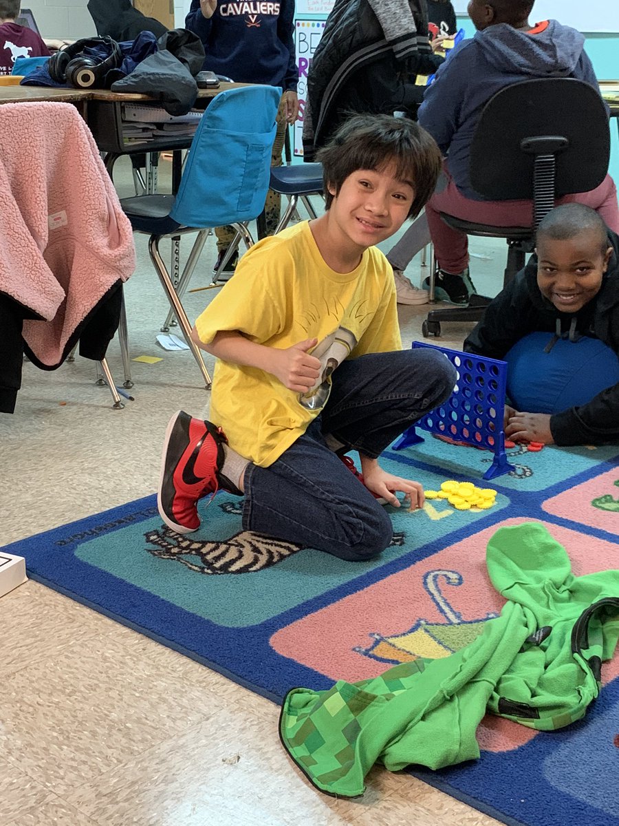 MrsShannonCES's tweet photo. #Winning #SEL @CaryElem @HamptonCSchools @HCS_TitleI #DonorsChoose https://t.co/edoJFLYVC5