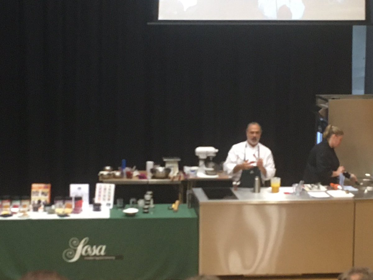 Gmcm67's tweet photo. Enjoyable and informative masterclass @CofGCollege with @HCFSosaUK demonstrating the magic of modern gastronomy #backwhereitallstarted #foodalchemy https://t.co/qHKIlzmgo8