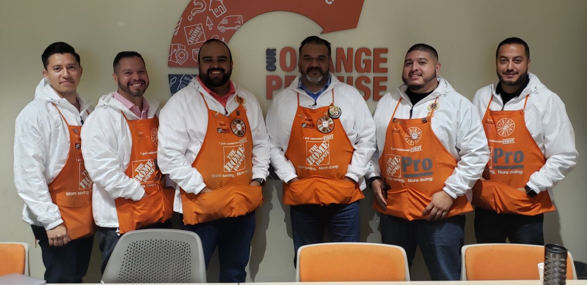 JoseAriasTHDPRO's tweet photo. White Wednesdays at RRC3273.
@MichaelHDPro @ShaunaDillard @edwardv22616499 @ice3bills @JoelLoyaHDPRO @VeroHDPRO @GinaTHDPro3273 @Luigi3273 https://t.co/QU71sBYnIY