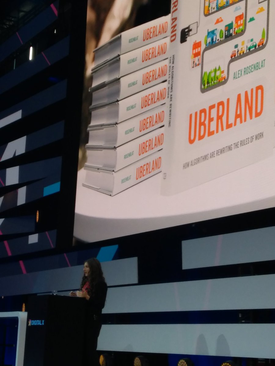 BVMW_Nuernberg's tweet photo. Nachdenkenswerte Einblicke in die Schattenseiten der #Digitalisierung: Alex Rosenblat über #Uberland bei der #DigitalX. Da ist der #Mittelstand verantwortungsvoller! #BVMW https://t.co/Dvl04oqIOE