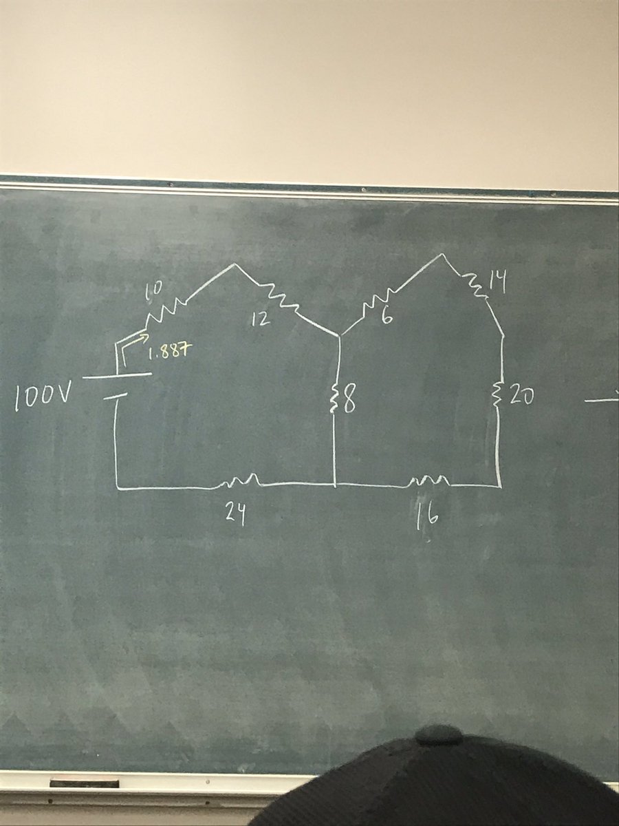 rileybraselton's tweet image. “I call this one ‘Two Neighbors’” -Dr. Kunz #Circuits #Physics2