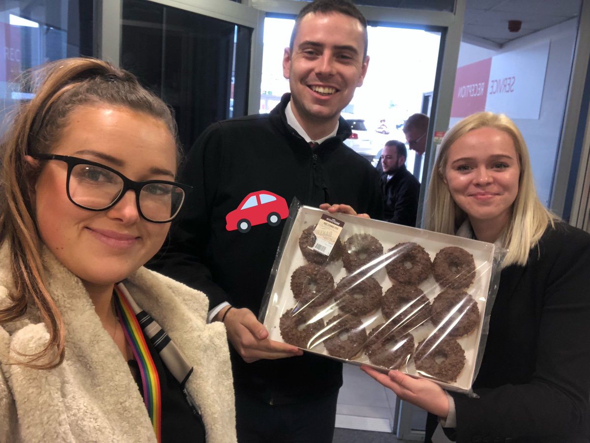 Holly Shaw tweet media