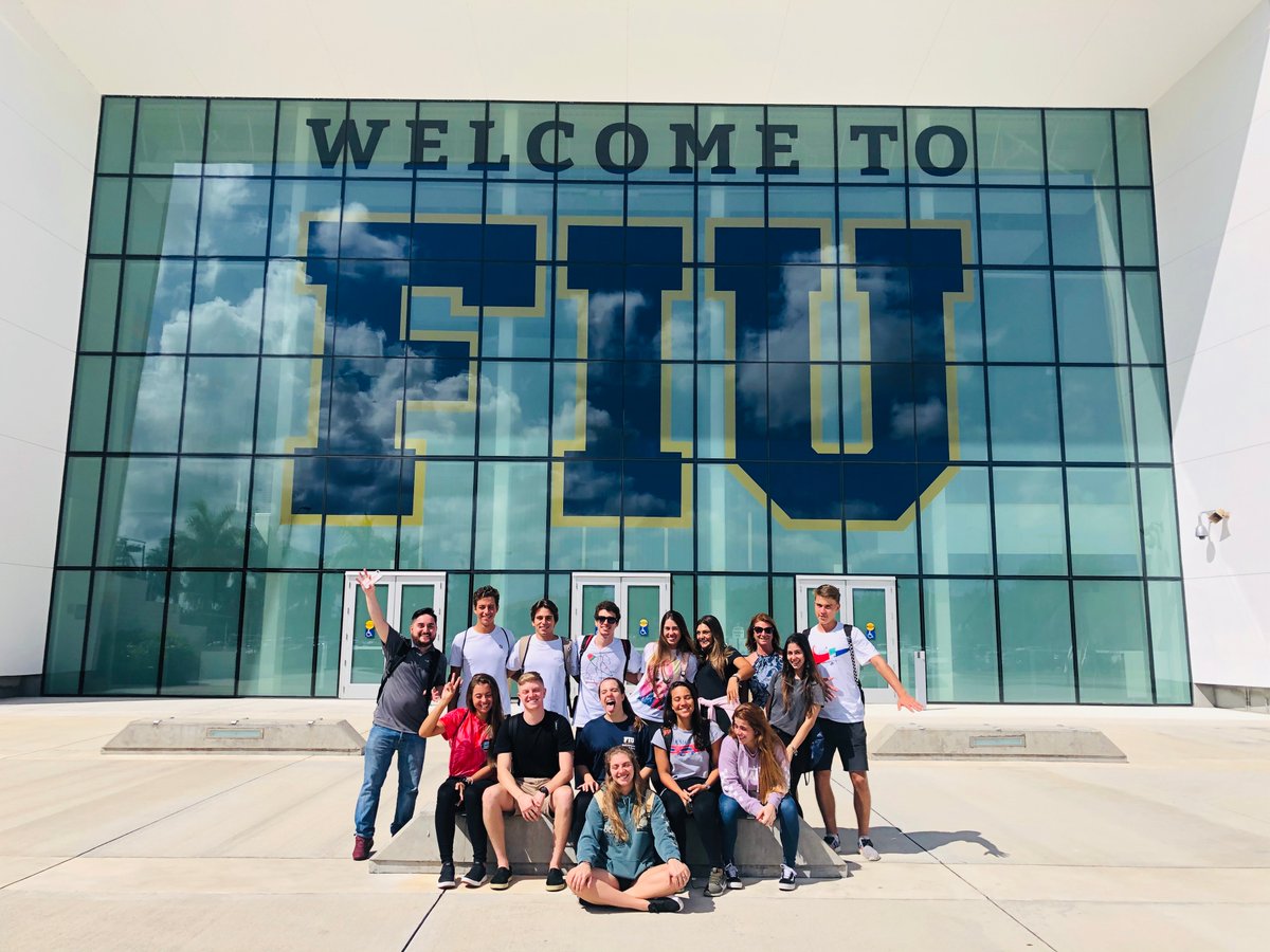 Yesterday, FIU welcomed seniors from Monteverde Academy in Orlando, FL who came to see why FIU is one of their top choices for college! We had a blast! 🎒🌞 #campus #globalfiu #welcome