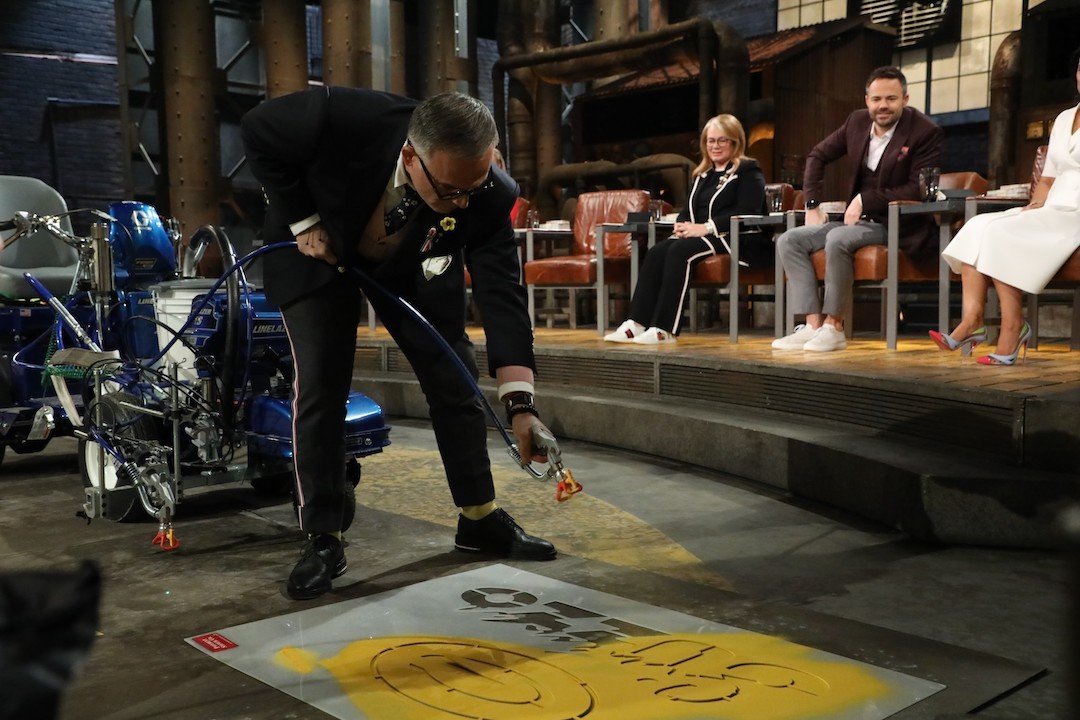KonstructDigi's tweet photo. We are so excited that our client @EverLineCoatngs is going to be on the season finale of @cbcdragon! Tune in on November 21st at 8 PM to see them face the dragon fire and get a better understanding of how they're changing the game. #KonstructDigital #EverLine #DragonsDen https://t.co/D8VUpmhtSj