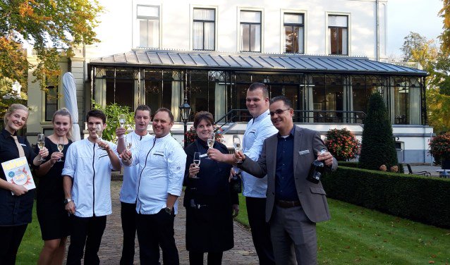 Culinaire waardering voor Kasteel De Vanenburg  - puttensweekblad.nl/lees/856965/ti…
