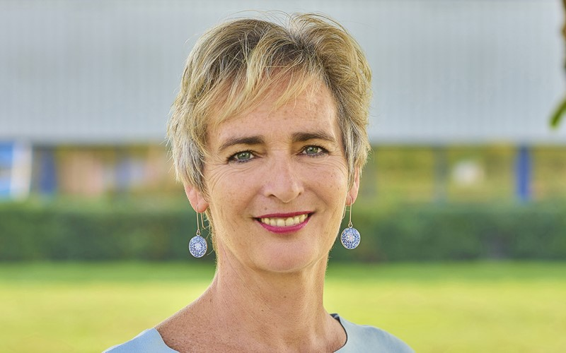 Ver_Inn_Gen_Mid's tweet photo. Waar Caroline Doornebos, medisch directeur bij MSD, elke dag haar bed voor uit komt, lees je in haar nieuwste blog over innovaties die levens redden en veranderen: https://t.co/9jpeGV2DYE
#MSDNL https://t.co/qj14qZIrS0