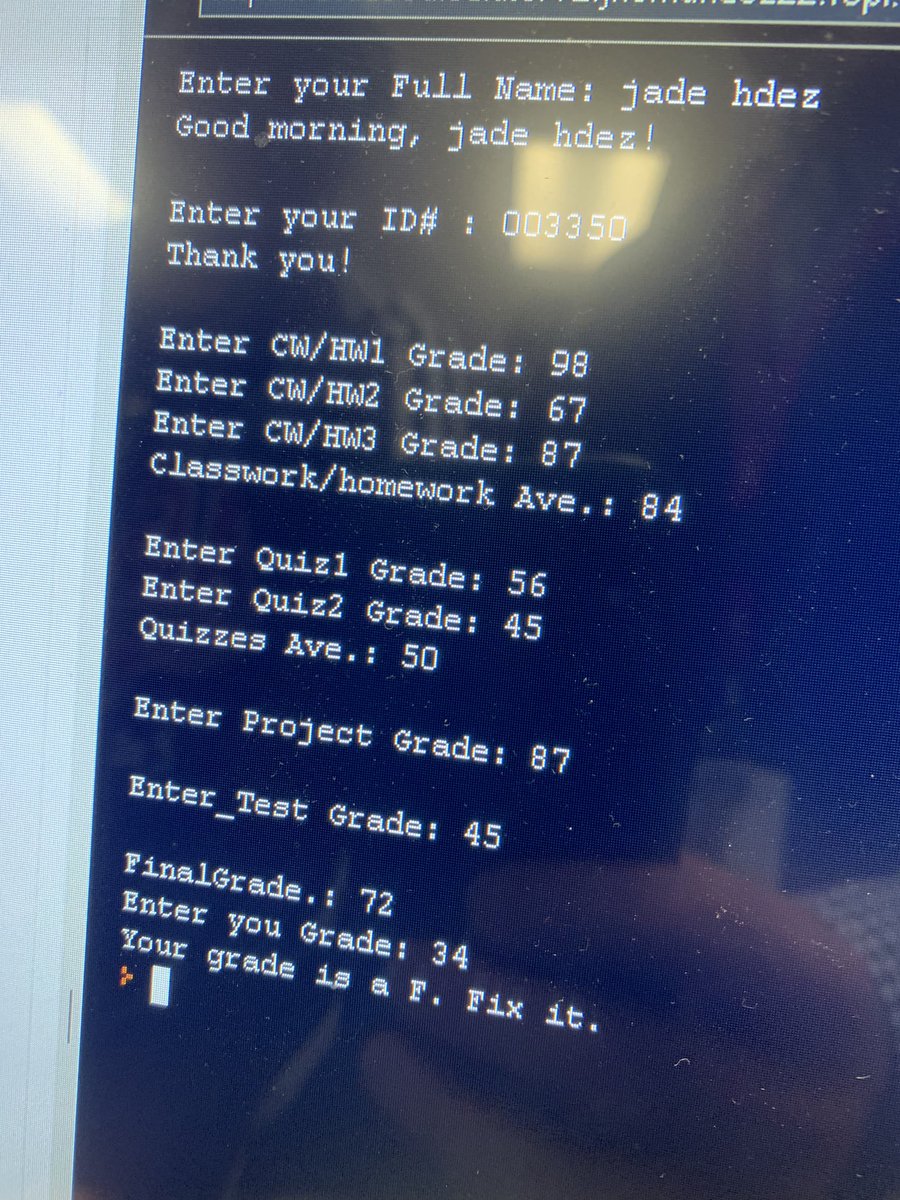 mrmac_edtech's tweet image. Some python coding going on!
Grade Calculator App. #APCSPrinciples 
@SkylineGWC @TSAskyline @Skyline_Raiders