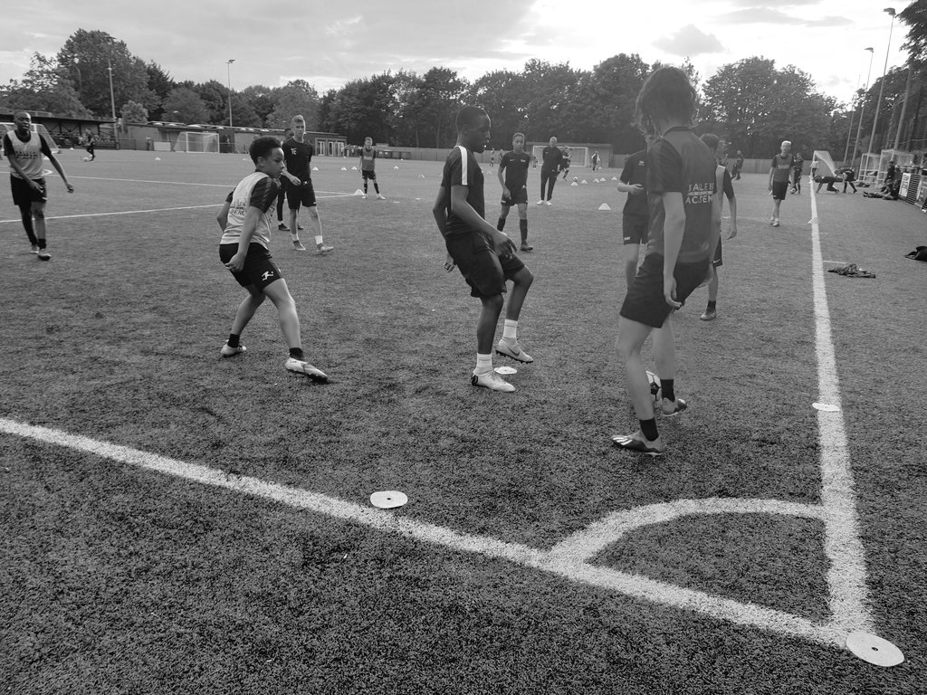 SPORT HELPS;
Keep young people active
Create friendships
Improve communities
Keep young people off of the streets
Give young people focus &amp; discipline 

600 young people on our waiting list, but no pitch space to take them on! We need a HOME.

<a href="/WISE16/">What's on SE1 & SE16</a>
<a href="/SE16Hour/">#SE16Hour</a>
<a href="/lb_southwark/">Southwark Council</a>