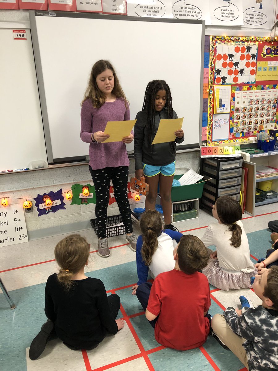 RoseTree_RTMSD's tweet image. 5th graders share with younger students the importance of trick-or-treat for UNICEF.