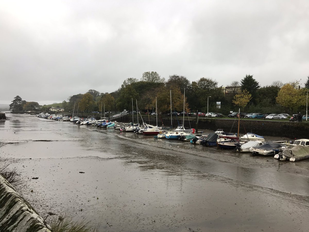 In_the_Pix's tweet photo. It was a bit wet in Devon today #Kingsbridge #wetDevon #StormHour https://t.co/mdIjXq2aiN
