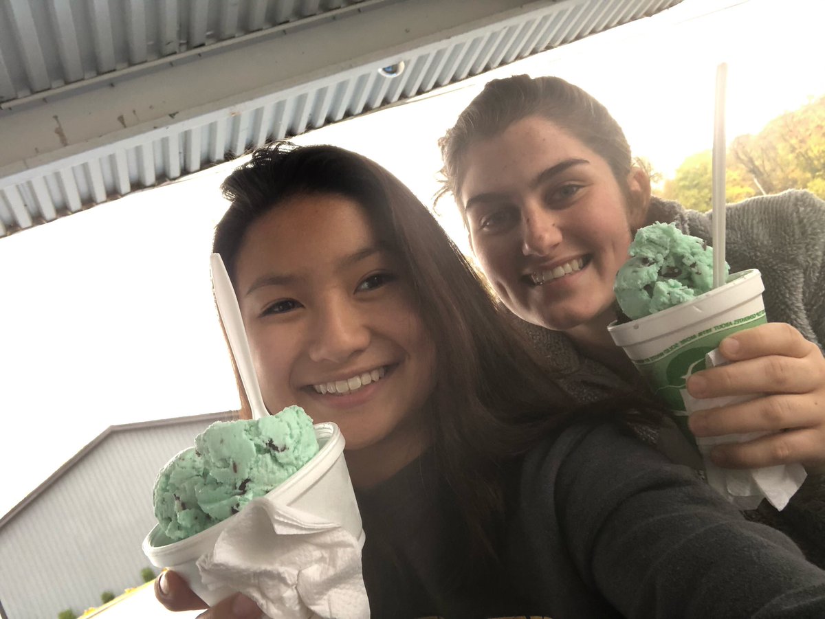 PrintPub1's tweet image. Redline editors celebrate finishing the rough draft of their first issue by getting ice cream from the Inside Scoop!