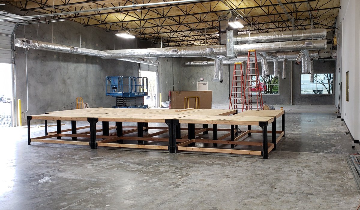 geckorobotics's tweet photo. Our Houston office is almost ready! Here’s a sneak peek inside our new operations workspace in Texas.

#GeckoSnapshot https://t.co/QPQ1JepU5o
