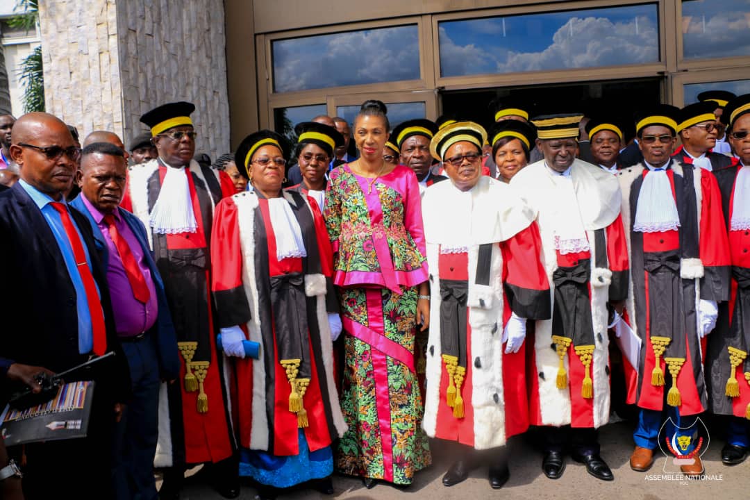 AssNatRdcNews's tweet photo. La Pdte de l'Ass Nat,  @JeanineMabunda, représente le Chef de l'État @fatshi13 à l'audience solennelle et publique de la 1ère rentrée judiciaire du Conseil d'État, ce mercredi 30. 10.2019. Cette cérémonie eu pour cadre choisi la salle de conférence du Min des Affaires Étrangères. https://t.co/XaiI8bi4k6