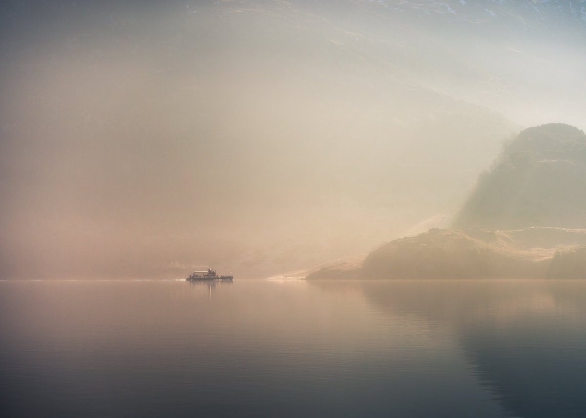 Western Belle - cold warm light