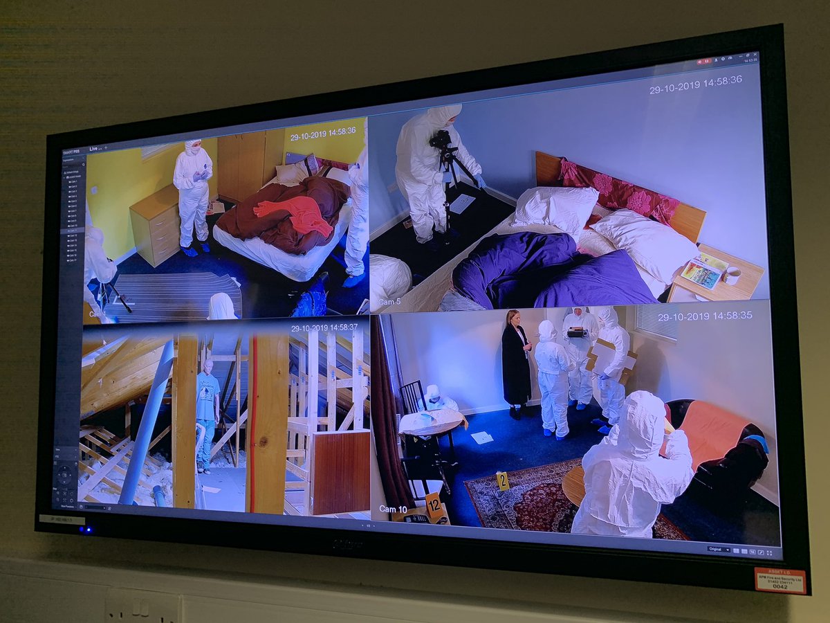 UOP_SCCJ_CFS's tweet image. We are half way through our week of crime scene investigation practicals with our first year students. Highlights to date: #learnthroughdoing