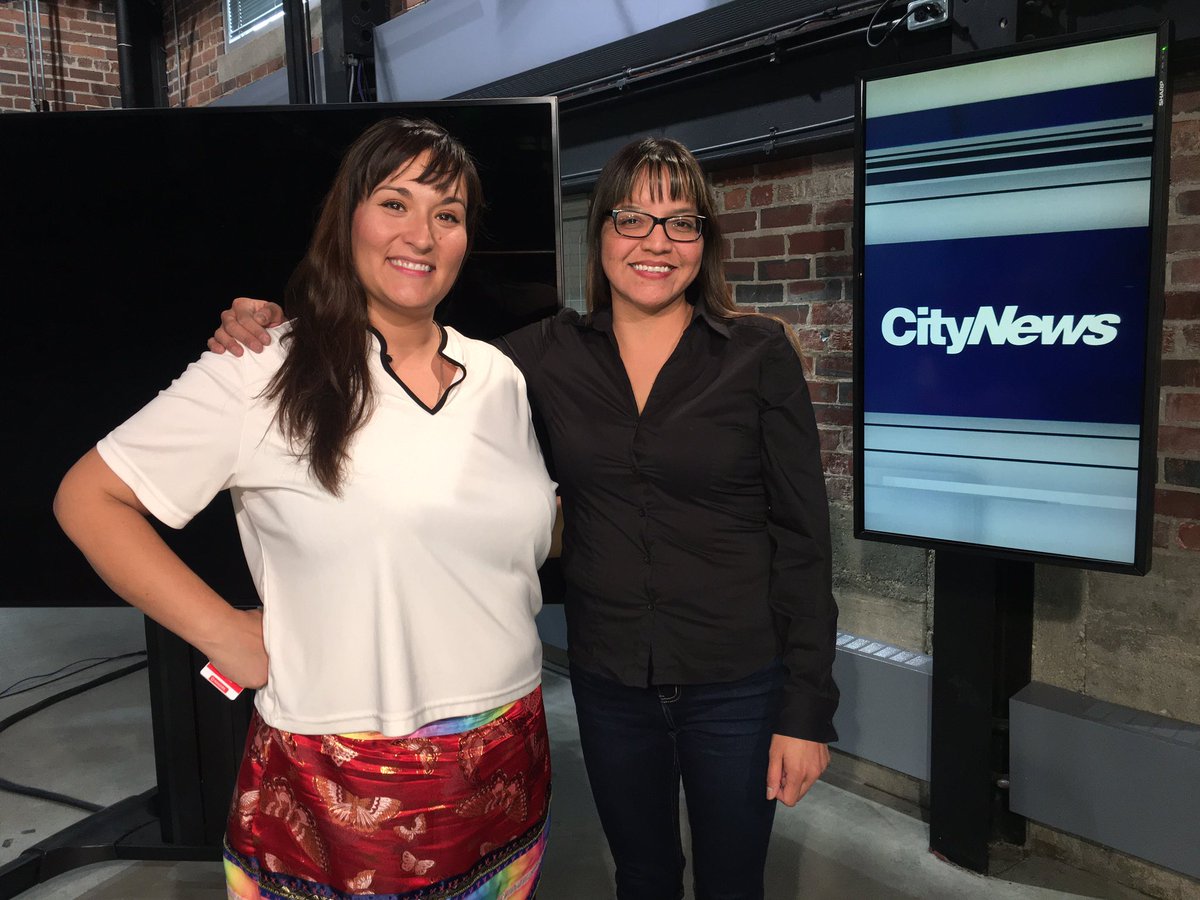 RachelCSW_TV's tweet photo. #postinterview #pictures with #indigenous #director #freedomroad @AngelinaMcLeod about the community of shoal lake 40 #thankyou for coming in and thanks to @NFB_Katja https://t.co/UMYkcKHWjk
