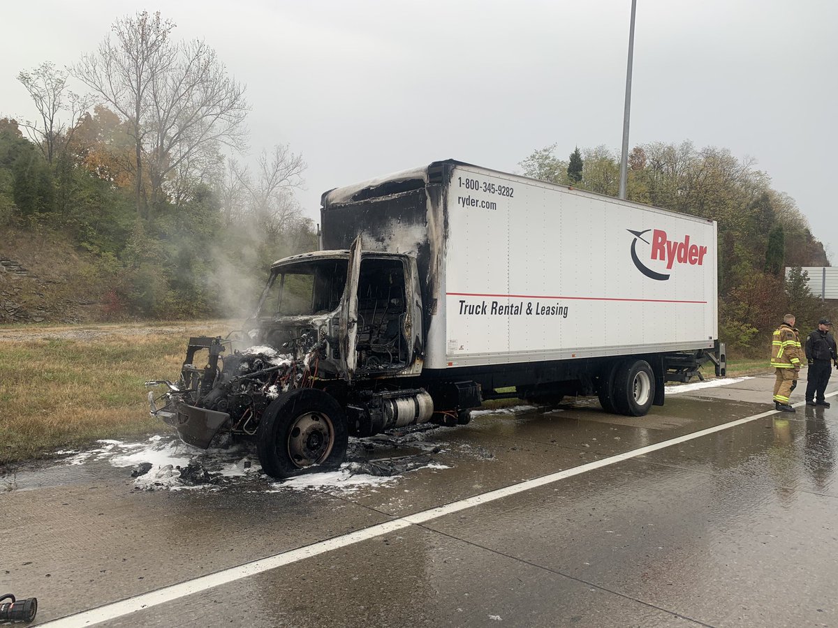 tmfireky's tweet image. Vehicle fire on 275 this morning. No injuries, Highway back open.