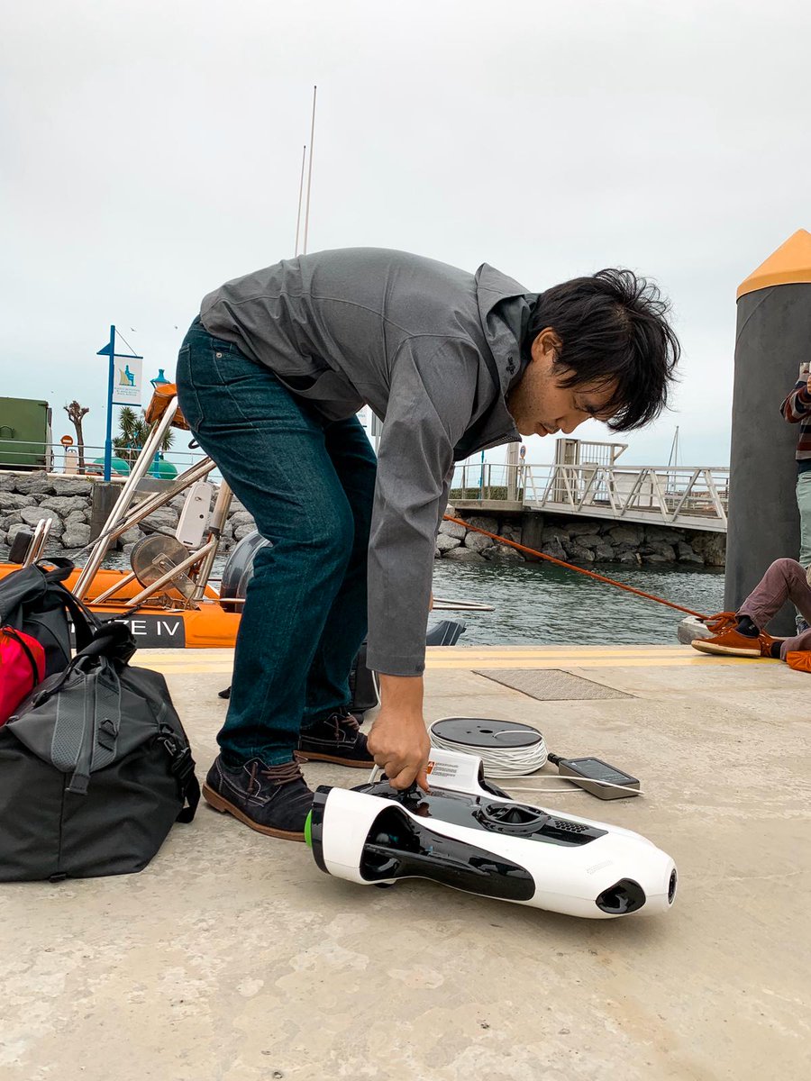 ClusterGaia's tweet photo. Gran día de innovaciones de la mano de @BizkaiaEmprende @GetxoUdala y @SopelaUdala 🚀 primer piloto de un dron submarino en Getxo de la mano de nuestra #startup de #Japon https://t.co/VUDGqPNvhD