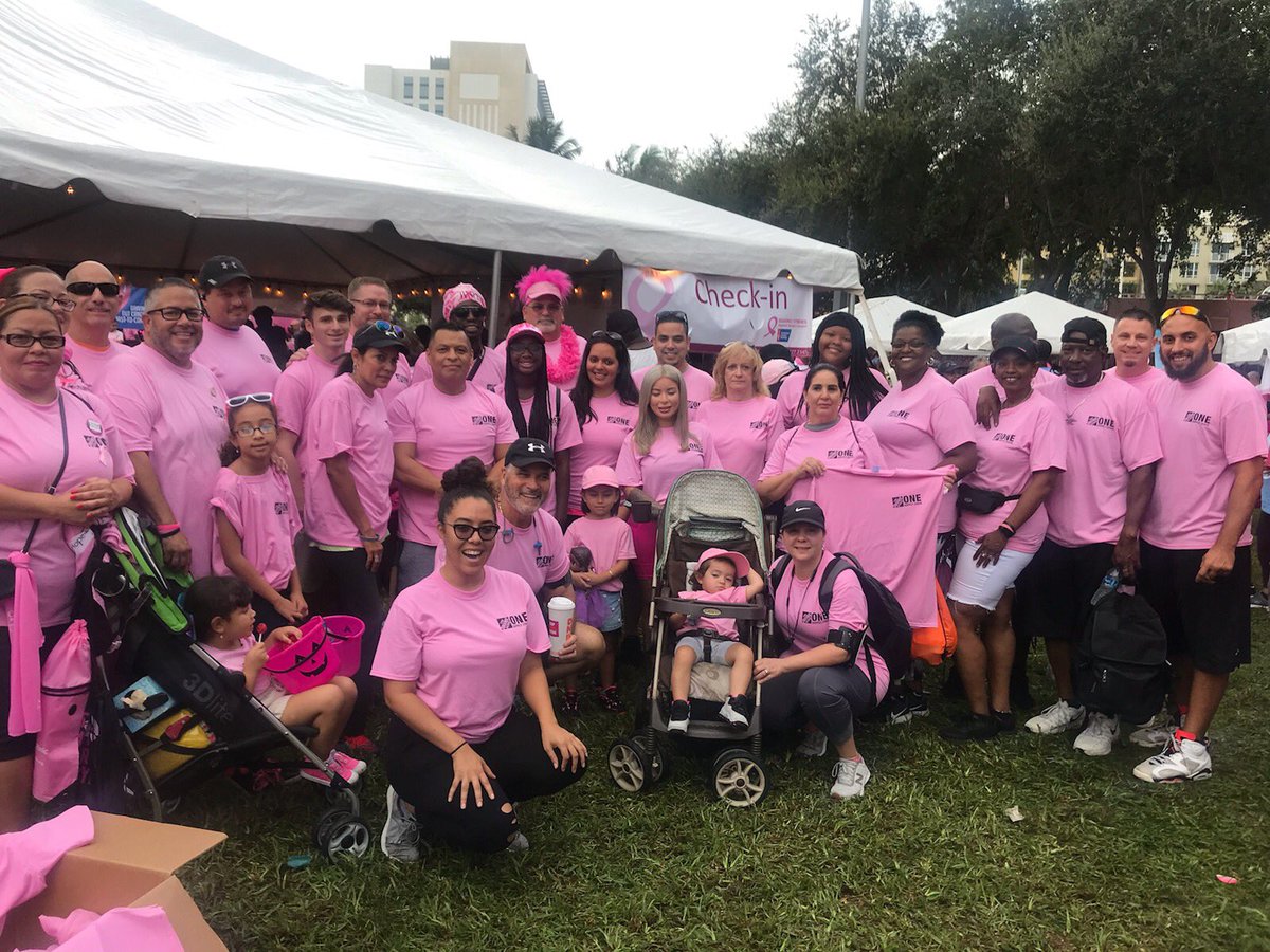 PompanoDC3454's tweet photo. Check us out supporting @AmericanCancer in Las Olas this past Saturday!  #thehomedepot #homedepotsupplychain #southflorida https://t.co/b9ySWEpECy