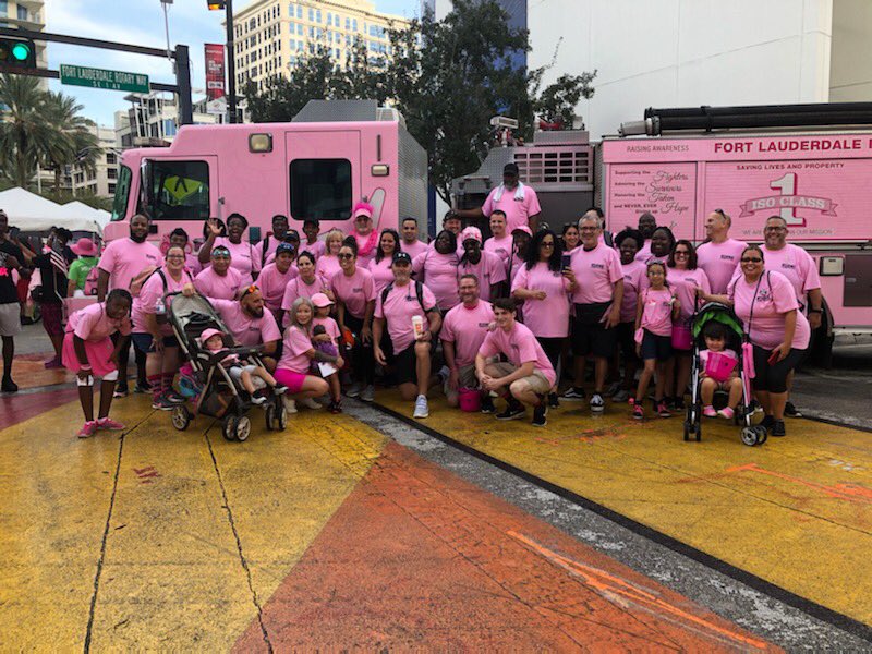 PompanoDC3454's tweet photo. Check us out supporting @AmericanCancer in Las Olas this past Saturday!  #thehomedepot #homedepotsupplychain #southflorida https://t.co/b9ySWEpECy