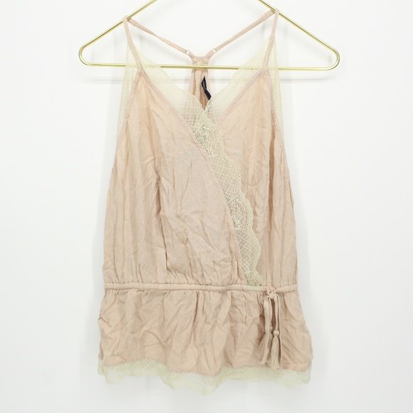 devan_mello's tweet image. So good I had to share! Check out all the items I'm loving on @Poshmarkapp #poshmark #fashion #style #shopmycloset #americaneagleoutfitters #inbloom #ugg: posh.mk/JbfW2dB1QZ