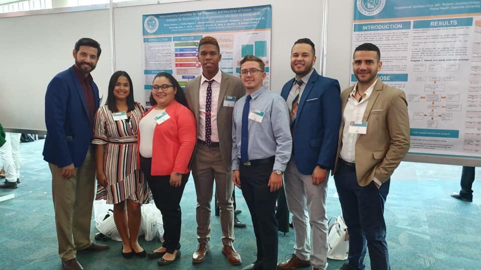 CIPECA_PR's tweet image. 15th Annual Scientific Conference PHSU &amp;amp; PRI 2018

Esta actividad fue llevada a cabo en el Complejo Ferial de Puerto Rico en Ponce y se logró obtener el primer lugar en la presentación de póster del Comité interuniversitario de Prevención y Educación del Cáncer. 🥇🧬